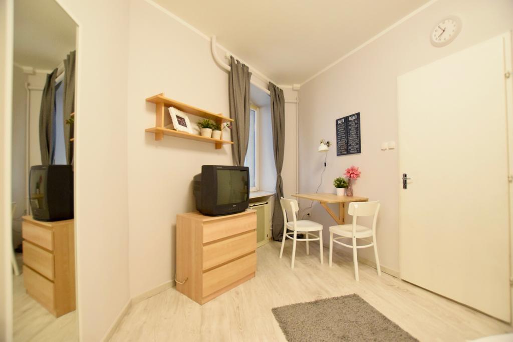 Budget Apartment By Hi5 - Oktober 6 Str 4 Budapest Exterior photo